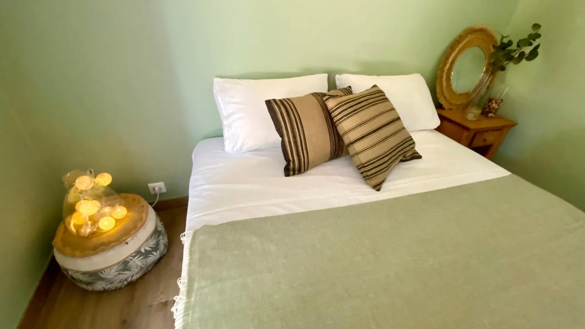 Maison Pour 12P, Piscine A Debordement Chauffee D'Avril A Octobre Inclus Ruoms Holiday home