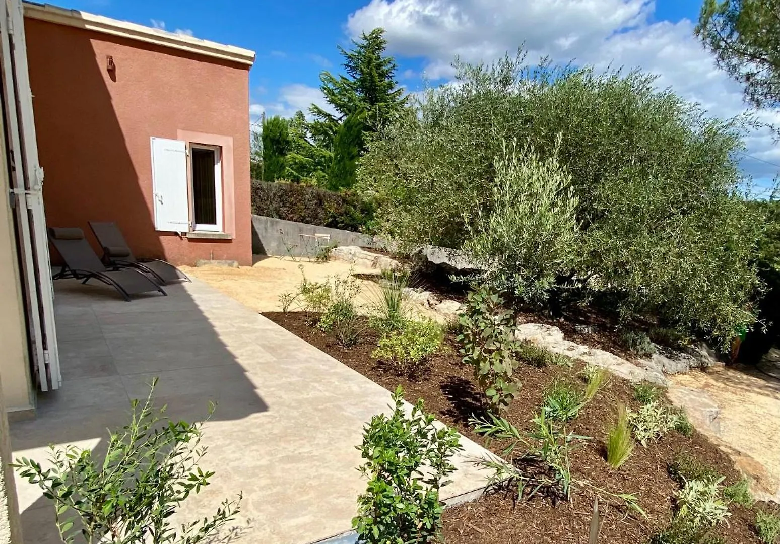 Maison Pour 12P, Piscine A Debordement Chauffee D'Avril A Octobre Inclus Ruoms Holiday home