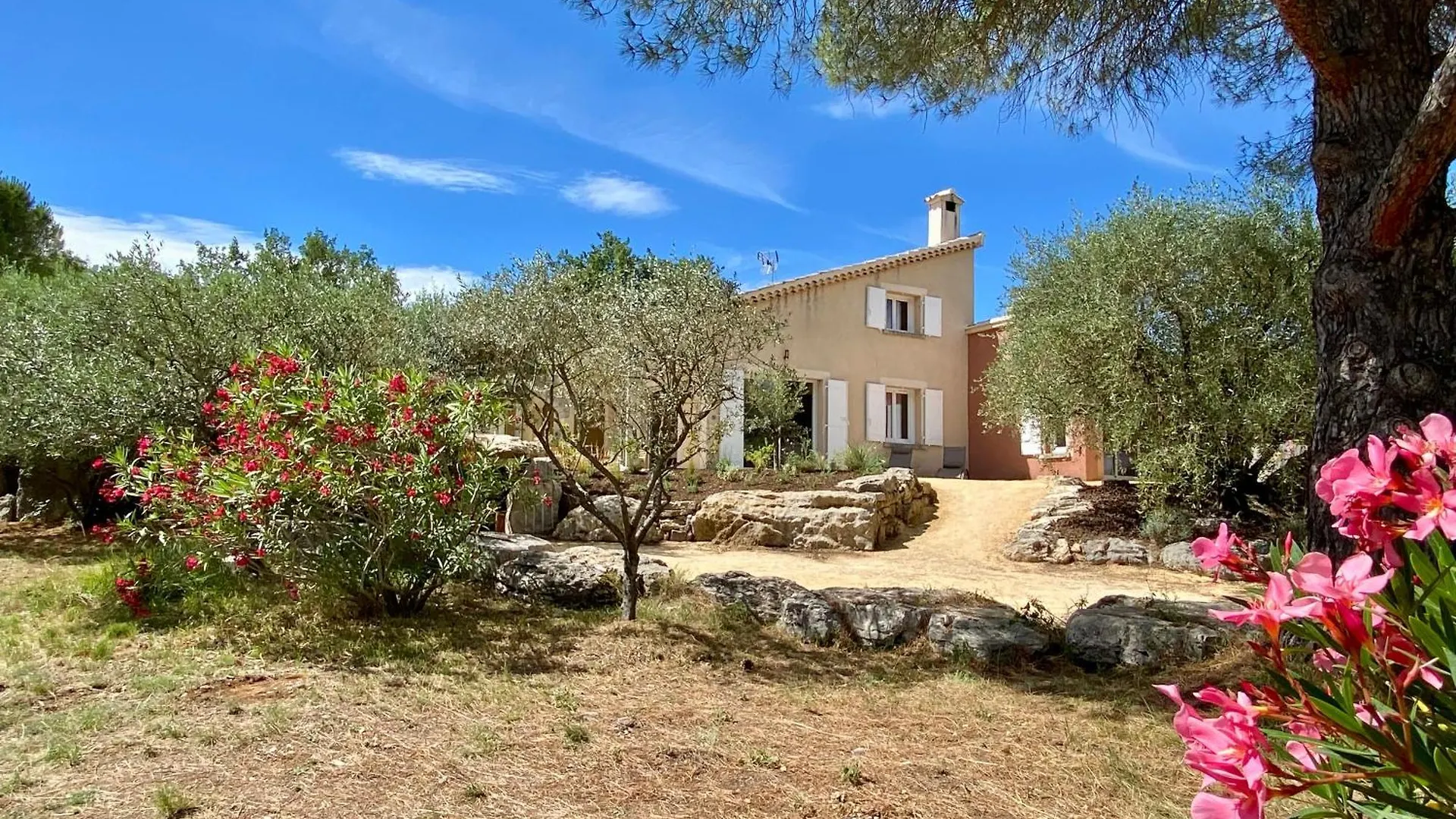 Maison Pour 12P, Piscine A Debordement Chauffee D'Avril A Octobre Inclus Ruoms 0*,